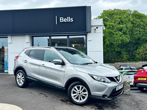 Nissan Qashqai 1.2 DiG-T Tekna [Non-Panoramic] 5dr in Down