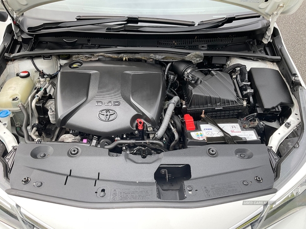 Toyota Avensis DIESEL SALOON in Down
