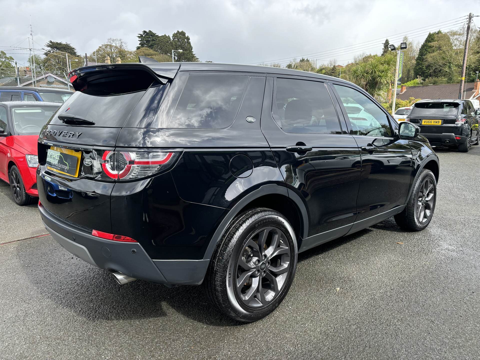 Land Rover Discovery Sport DIESEL SW in Down