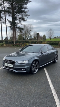 Audi A4 2.0 TDI 143 S Line 4dr in Down