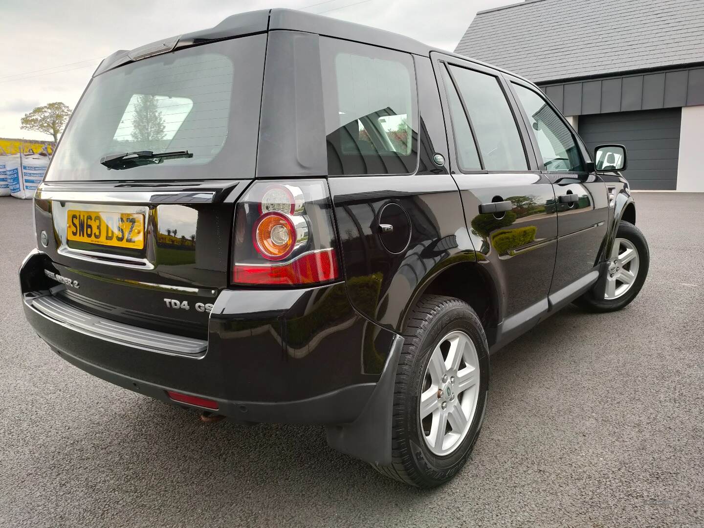 Land Rover Freelander DIESEL SW in Armagh