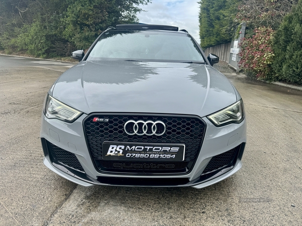 Audi RS3 in Down