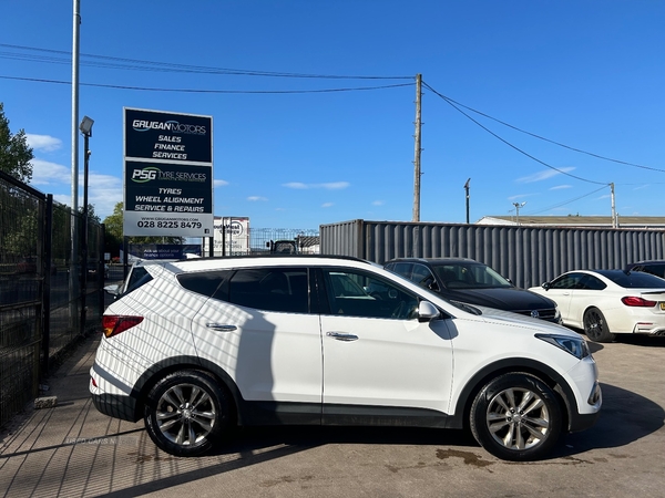 Hyundai Santa Fe DIESEL ESTATE in Tyrone