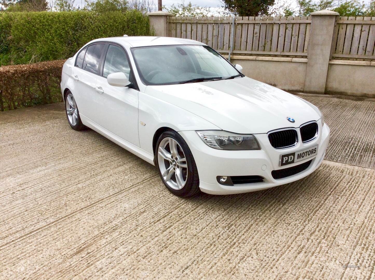 BMW 3 Series DIESEL SALOON in Down