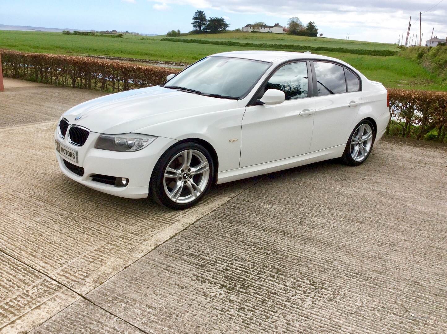 BMW 3 Series DIESEL SALOON in Down