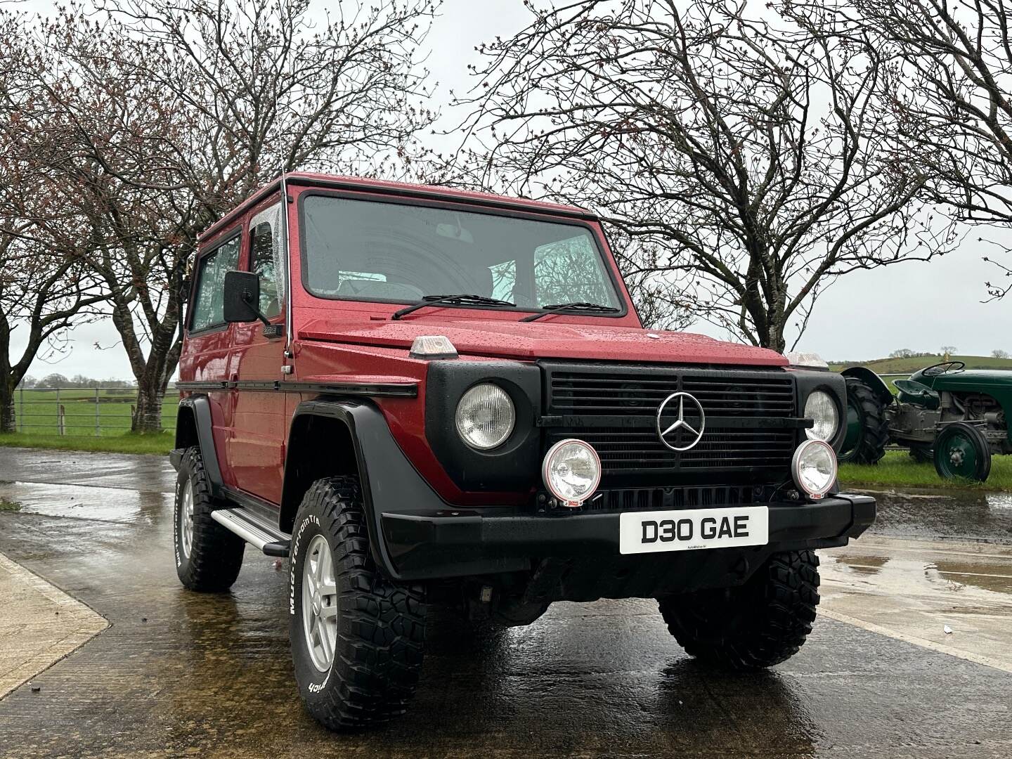 Mercedes G-Class SERIES STATION WAON in Down