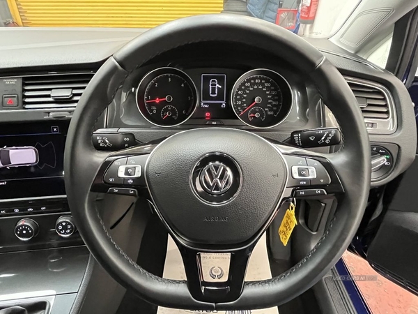 Volkswagen Golf 1.6 SE NAVIGATION TDI 5d 114 BHP in Antrim