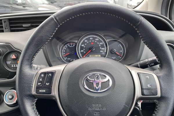 Toyota Yaris 1.33 VVT-i Icon 5dr in Antrim