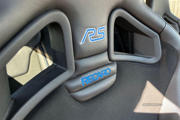 Ford Focus RS **Gorgeous Colour- Amazing Performance- Recaros- This wont sit long!!** in Antrim