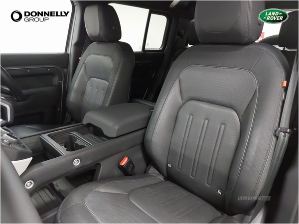 Land Rover Defender 3.0 D250 X-Dynamic SE 110 5dr Auto in Tyrone