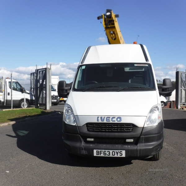 Iveco Daily50C15 Cherry picker with Versalift 38NF Hoist in Down