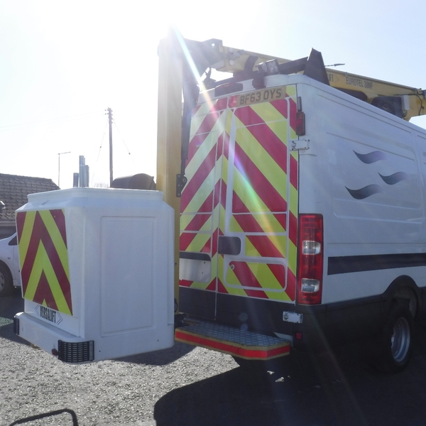 Iveco Daily50C15 Cherry picker with Versalift 38NF Hoist in Down