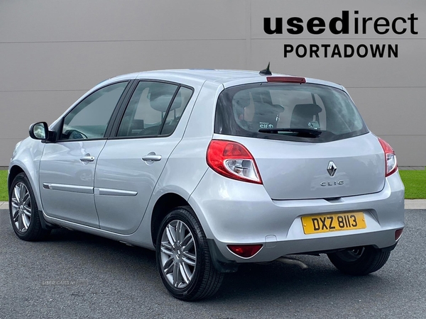 Renault Clio 1.2 16V Dynamique Tomtom 5Dr in Armagh