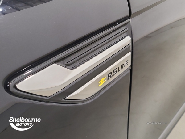 Renault Arkana 1.6 E-TECH r.s. line SUV 5dr Petrol Hybrid Auto 2WD Euro 6 (s/s) (145 bhp in Down