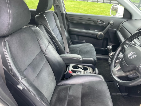 Honda CR-V 2.2 i-DTEC ES 5dr in Armagh