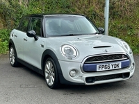 MINI Hatch DIESEL in Down