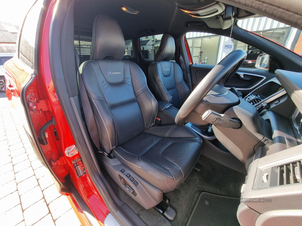 Volvo XC60 R-Design Luxury Nav D5 AWD Auto in Armagh