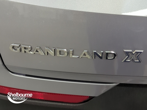 Vauxhall Grandland X 1.2 Turbo SRi Nav SUV 5dr Petrol Manual (130 ps) in Down