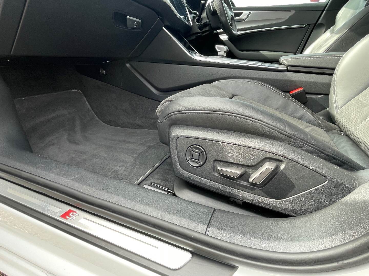 Mar 2020 Audi A6 40 TDI Black Edition 4dr S Tronic