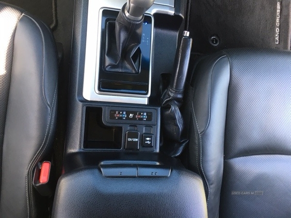 Toyota Land Cruiser 2.8 D-4D Icon 5dr Auto 7 Seats in Antrim