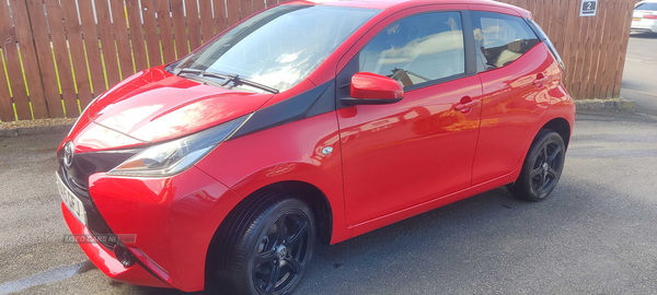Toyota Aygo 1.0 VVT-i X-Play 5dr in Armagh