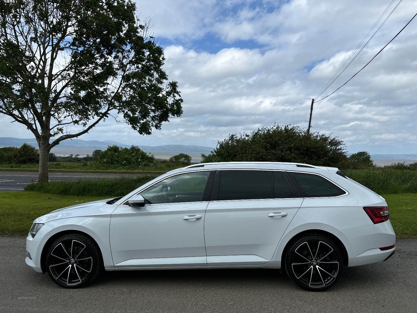 Skoda Superb DIESEL ESTATE in Derry / Londonderry