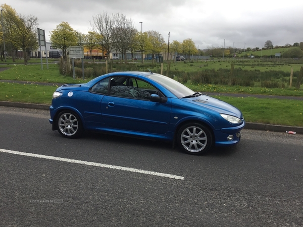 Peugeot 206 COUPE CABRIOLET in Derry / Londonderry