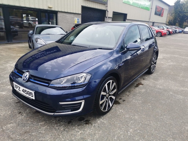Volkswagen Golf 1.4 GTE 5d 150 BHP Low Rate Finance Available in Down