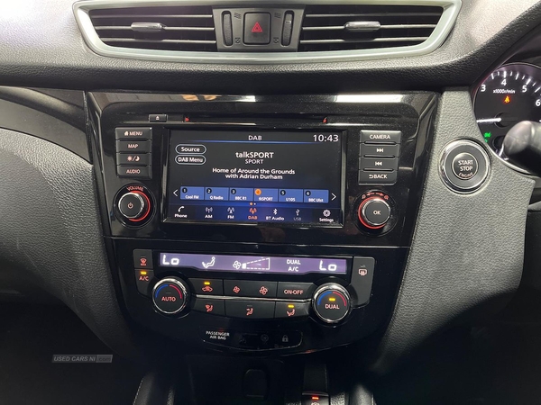 Nissan Qashqai 1.3 Dig-T N-Connecta 5Dr [Glass Roof Pack] in Antrim