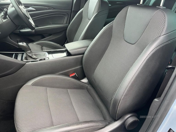 Vauxhall Insignia GRAND SPORT 1.6 SRI VX-LINE NAV ECOTEC 5d 134 BHP HEATED SEAT & STEERING WHEEL !! in Armagh