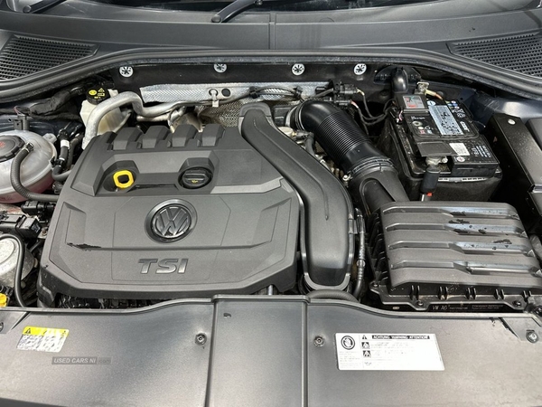 Volkswagen T-Roc 1.5 SEL TSI EVO 5d 148 BHP in Tyrone