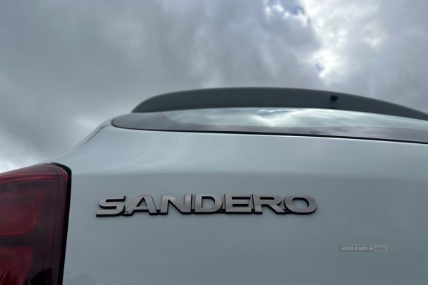 Dacia Sandero Stepway 0.9 TCe Comfort 5dr - REAR PARKING SENSORS, BLUETOOTH, SAT NAV - TAKE ME HOME in Armagh