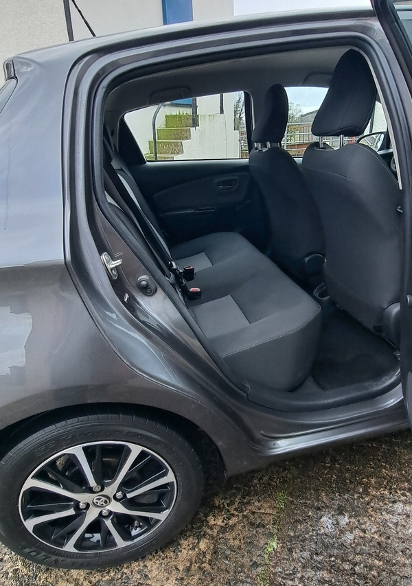 Toyota Yaris 1.5 VVT-i Icon Tech 5dr in Armagh