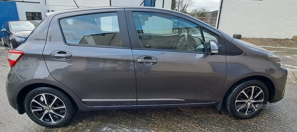Toyota Yaris 1.5 VVT-i Icon Tech 5dr in Armagh