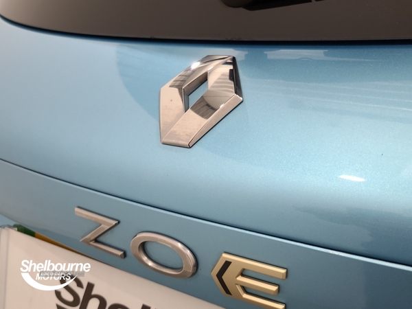 Renault Zoe R135 EV50 52kWh Techno Hatchback 5dr Electric Auto (Boost Charge) (134 bhp) in Down