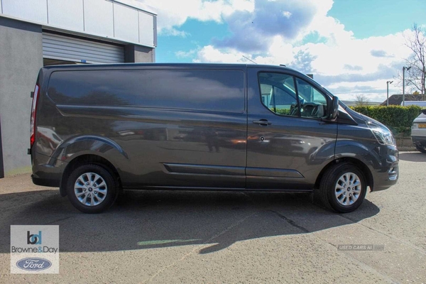 Ford Transit Custom Custom Limited 300 LWB 2.0 130ps EcoBlue in Derry / Londonderry