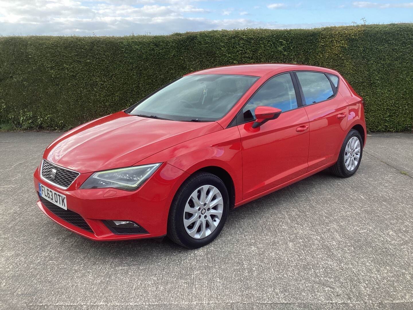 Seat Leon DIESEL HATCHBACK in Down