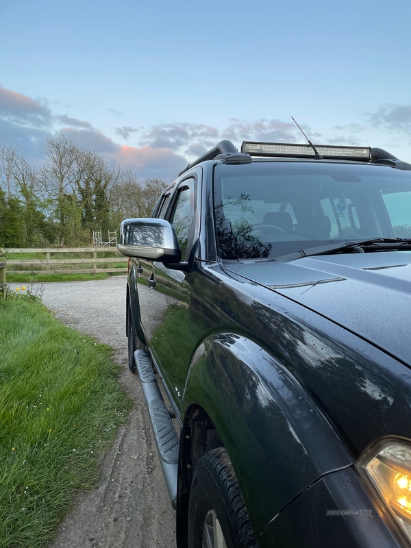 Nissan Navara Double Cab Pick Up Outlaw 3.0dCi V6 231 4WD Auto in Derry / Londonderry