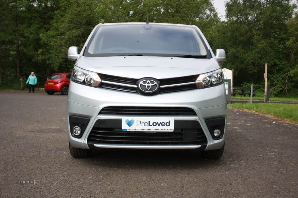 Nov 2018 Toyota Proace Verso 2.0D Family Compact 5dr