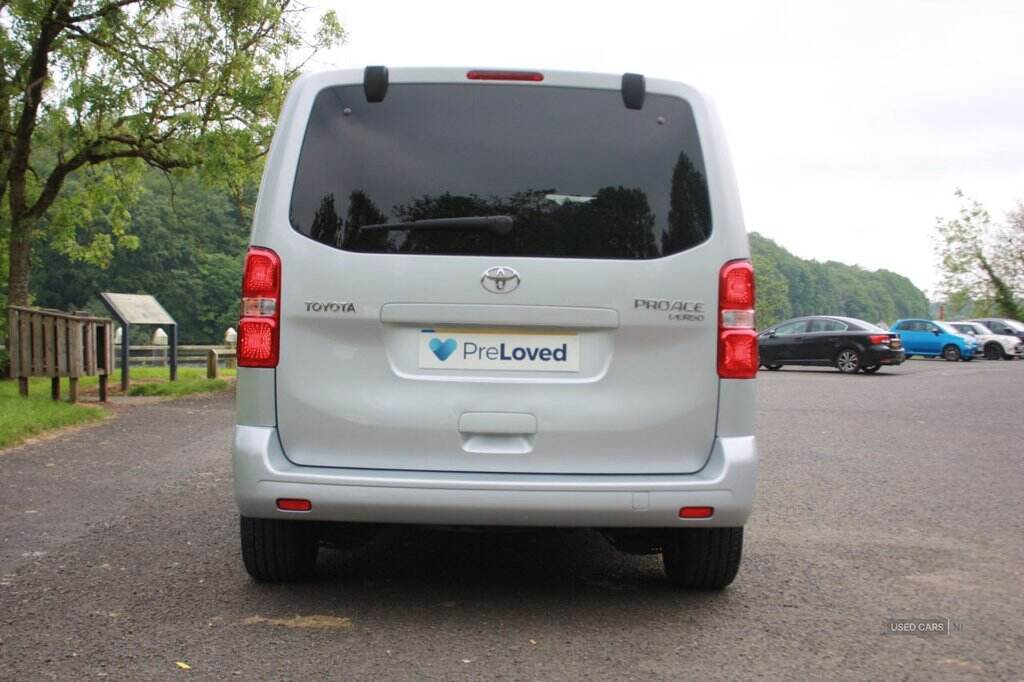 Nov 2018 Toyota Proace Verso 2.0D Family Compact 5dr