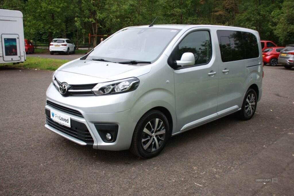 Nov 2018 Toyota Proace Verso 2.0D Family Compact 5dr