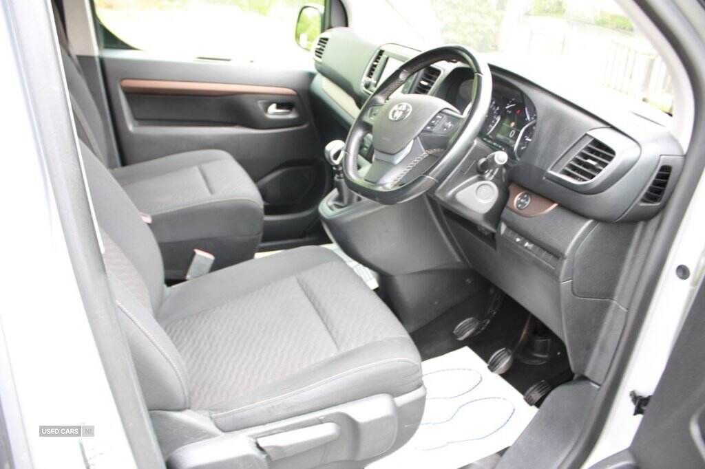 Nov 2018 Toyota Proace Verso 2.0D Family Compact 5dr