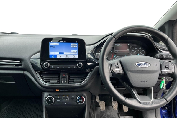 Ford Fiesta 1.1 Zetec 3dr in Antrim