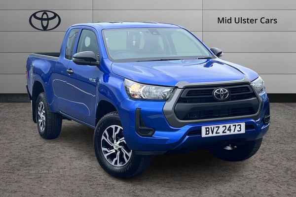 Toyota Hilux 2.4 D-4D Active Extended Cab Pickup 4WD Euro 6 (s/s) 4dr in Tyrone