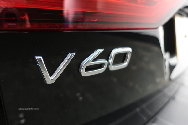 Volvo V60 D4 MOMENTUM PLUS in Antrim