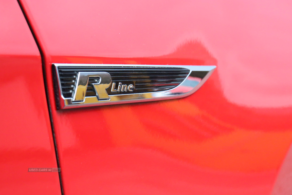 Volkswagen Golf R-LINE TDI BLUEMOTION TECHNOLOGY in Antrim