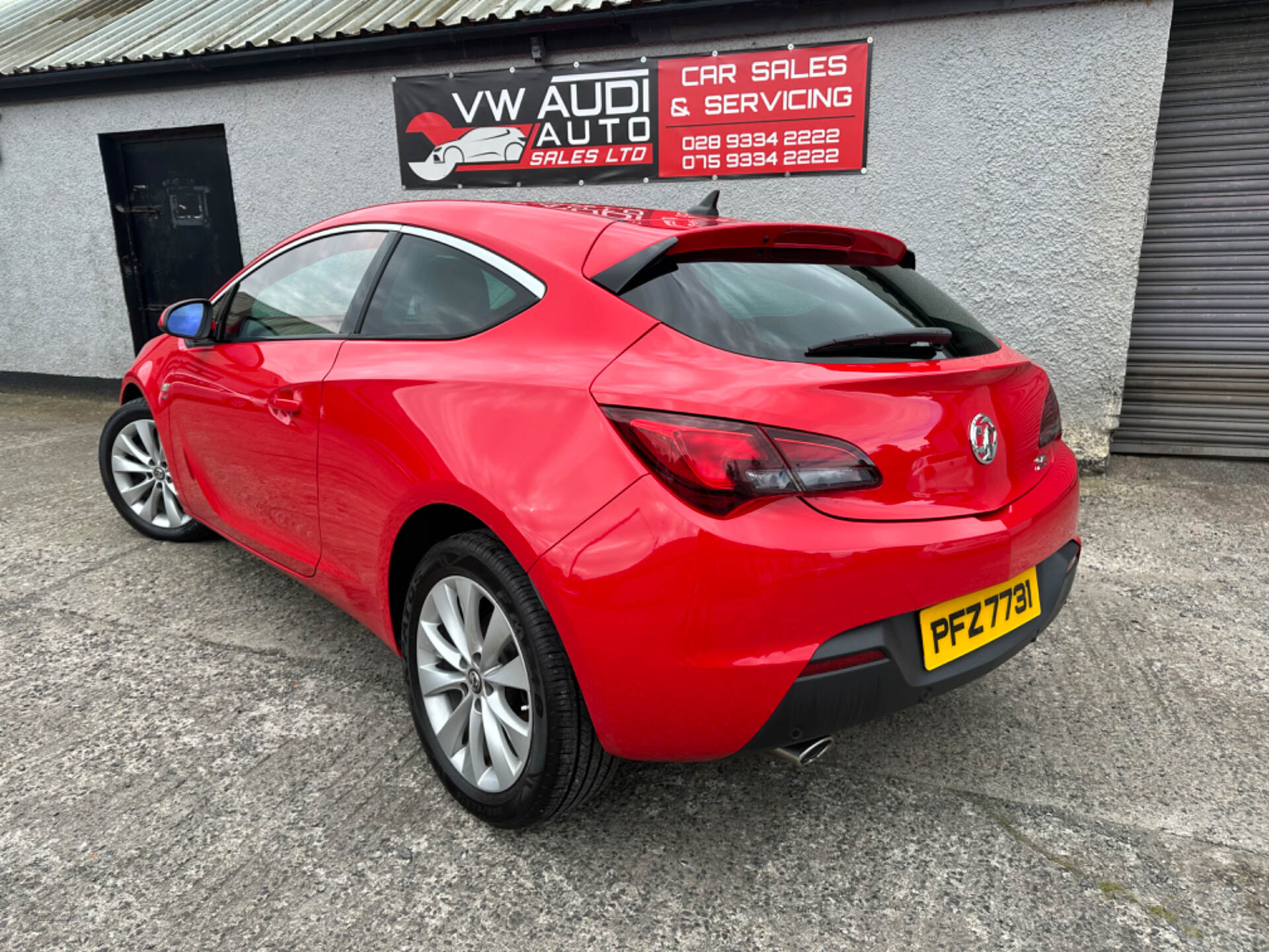 Nov 2013 Vauxhall Astra GTC 2.0 CDTi 16V SRi 3dr