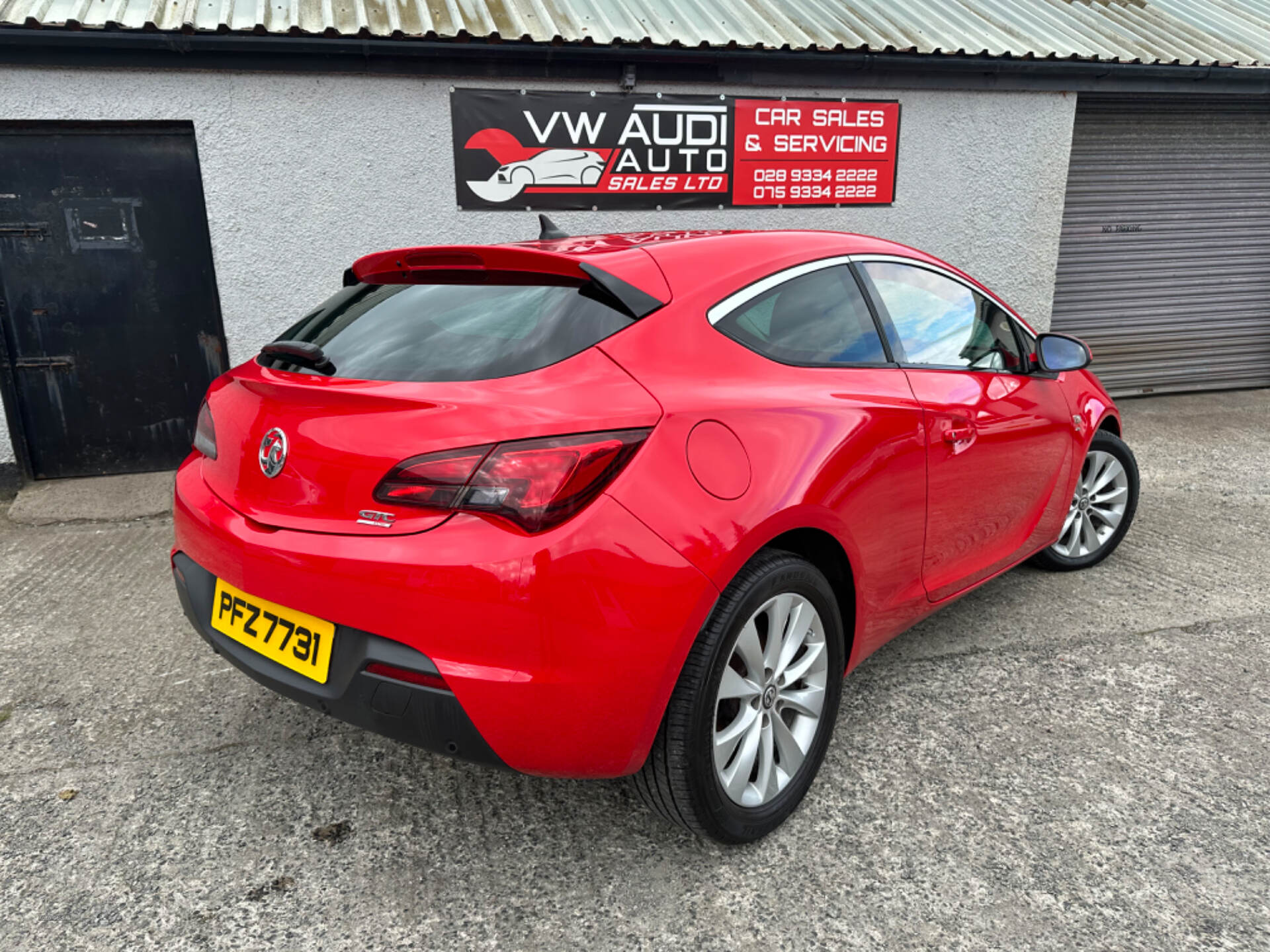 Nov 2013 Vauxhall Astra GTC 2.0 CDTi 16V SRi 3dr