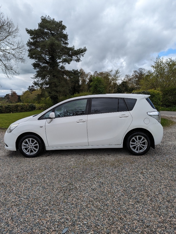 Toyota Verso in Tyrone