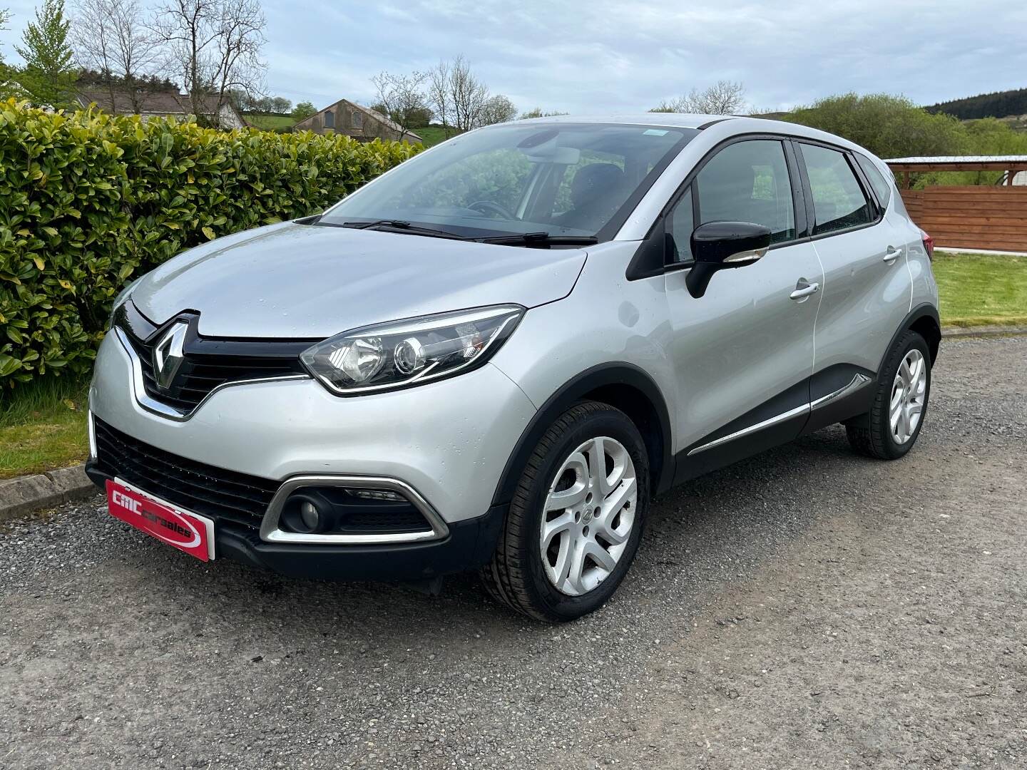 Renault Captur DIESEL HATCHBACK in Tyrone